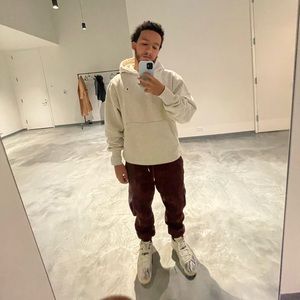 Meet your Posher, Joel